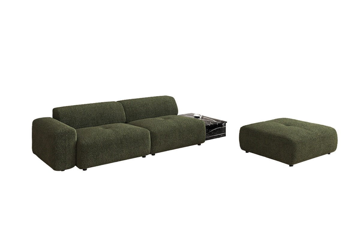 Designer Sofa Calm 3-Sitzer: Modernes Bouclé-Sofa mit Hocker und Beistelltisch