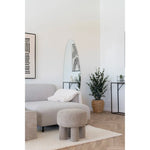 Lade das Bild in den Galerie-Viewer, Eleganter Bono Bouclé Beistellhocker Hellgrau – Vielseitiger Sitzhocker mit Stauraum