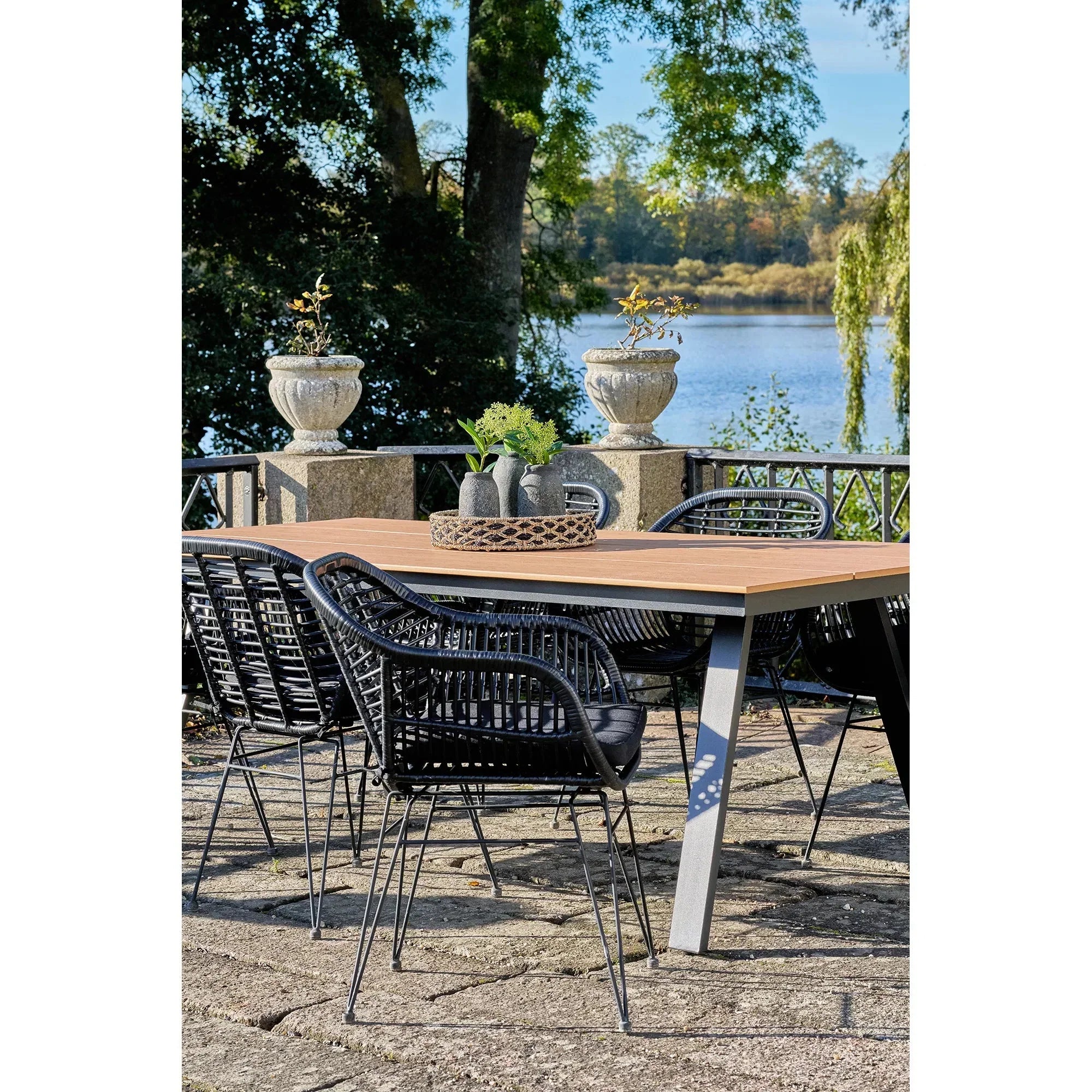 2er Set Gartenstuhl Firenze Schwarz: Eleganter, Wetterfester Stahl-Polyrattan Outdoor-Stuhl für Garten