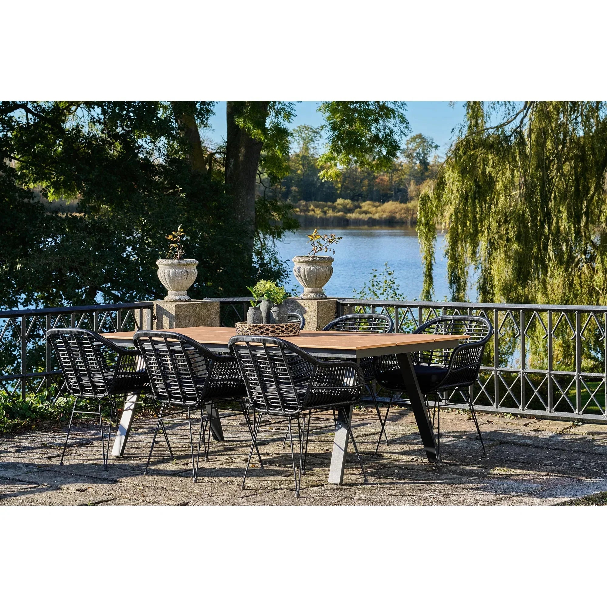 2er Set Gartenstuhl Firenze Schwarz: Eleganter, Wetterfester Stahl-Polyrattan Outdoor-Stuhl für Garten