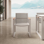 Lade das Bild in den Galerie-Viewer, Elegante Vayla Gartenstuhl Armlehnenstuhl Outdoor Aluminium Robinienholz Bequem Robust Stilvoll Modern