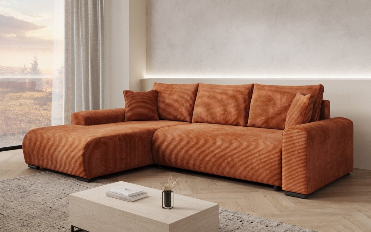 Luxuriöses Designer-Schlafsofa 'Nelly' mit Funktionen und praktischem Stauraum