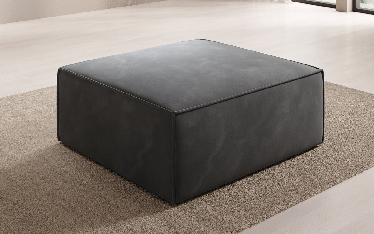 Lesley Samt Beistellhocker: Eleganter, Vielseitiger Sitzpouf für Modernes Wohnen