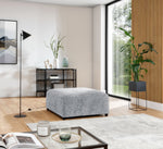 Lade das Bild in den Galerie-Viewer, Eleganter Designer Beistellhocker Napoli aus Samtstoff – Luxus für Ihr Zuhause