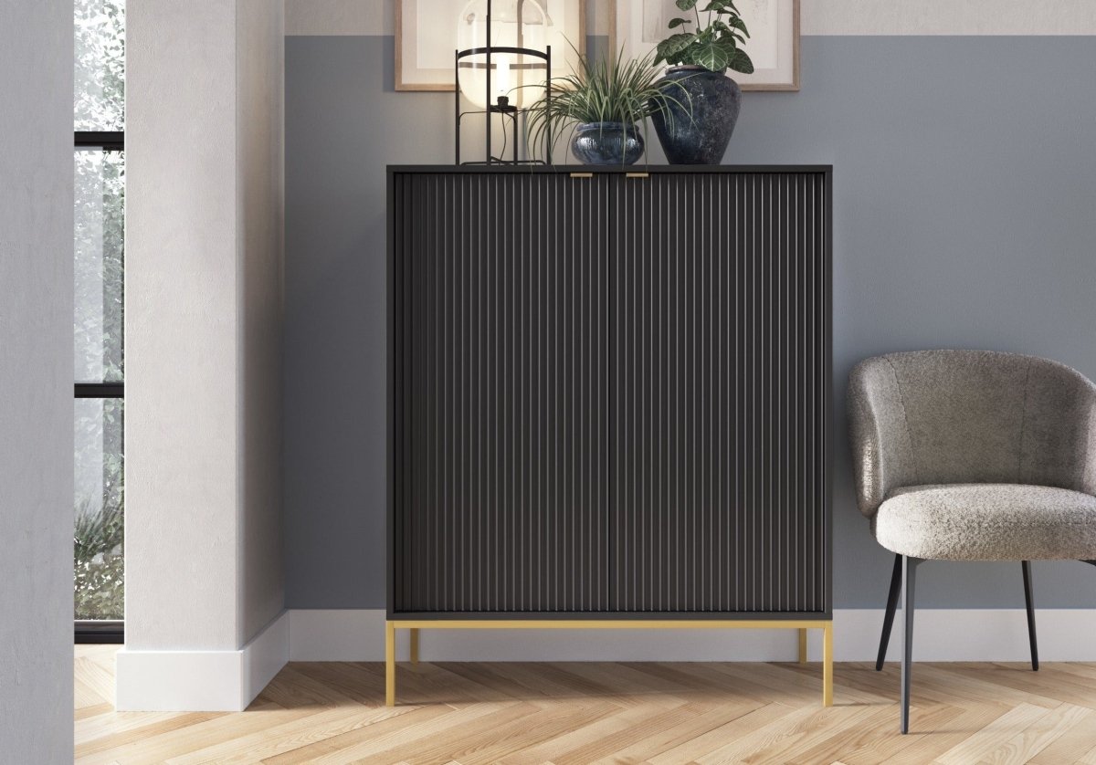 Designer Kommode Verilo II: Elegantes Schlafzimmer Sideboard mit Gold/Schwarz Akzenten