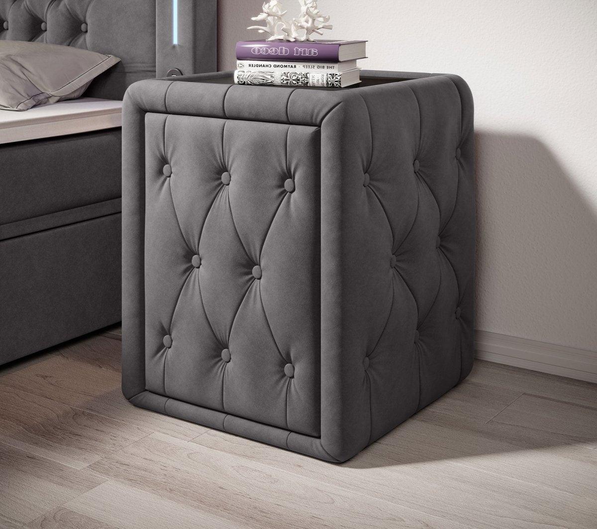 Designer Nachttisch Josy Samt – Luxuriöser Beistelltisch für Ihr Schlafzimmer