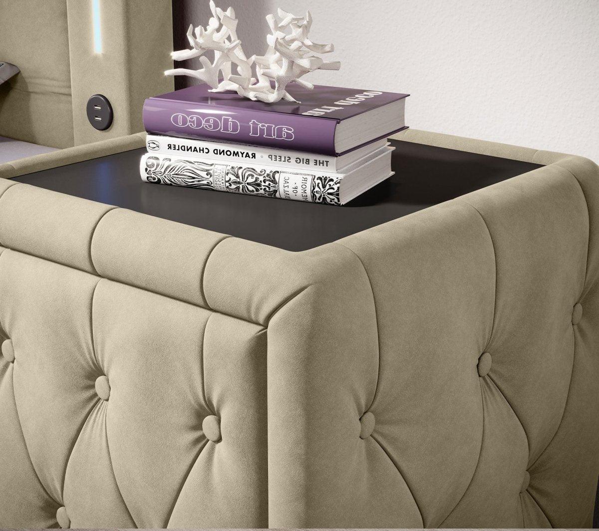 Designer Nachttisch Josy Samt – Luxuriöser Beistelltisch für Ihr Schlafzimmer