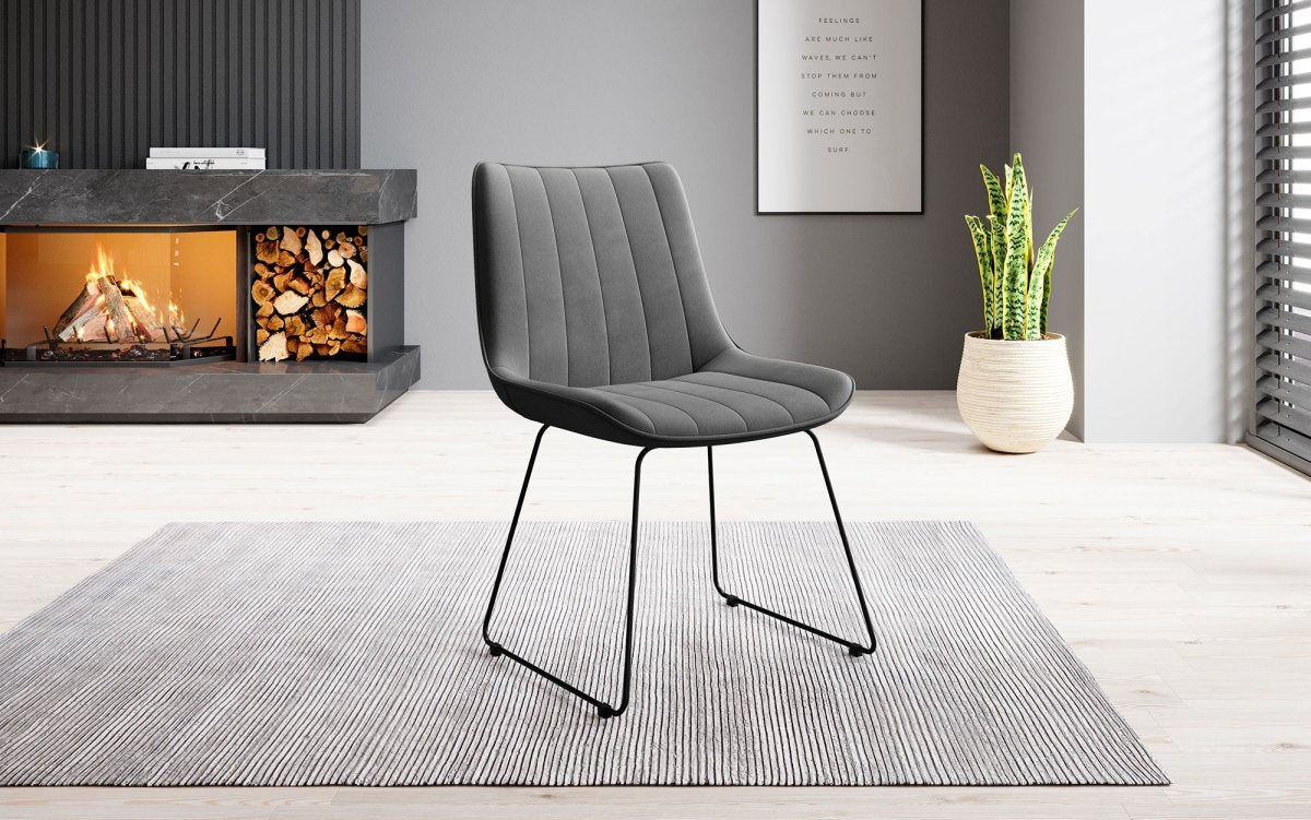 Eleganter Designer Samt Esszimmerstuhl Rango mit verschiedenen Fußstilen – Luxuriöser Sitzkomfort