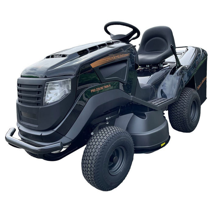 BLACK EDITION® PRO 225/92 Twin H Rasentraktor: Leistungsstarker Stiga Hydrostat, 92cm Mähwerk, Mulch & Fang
