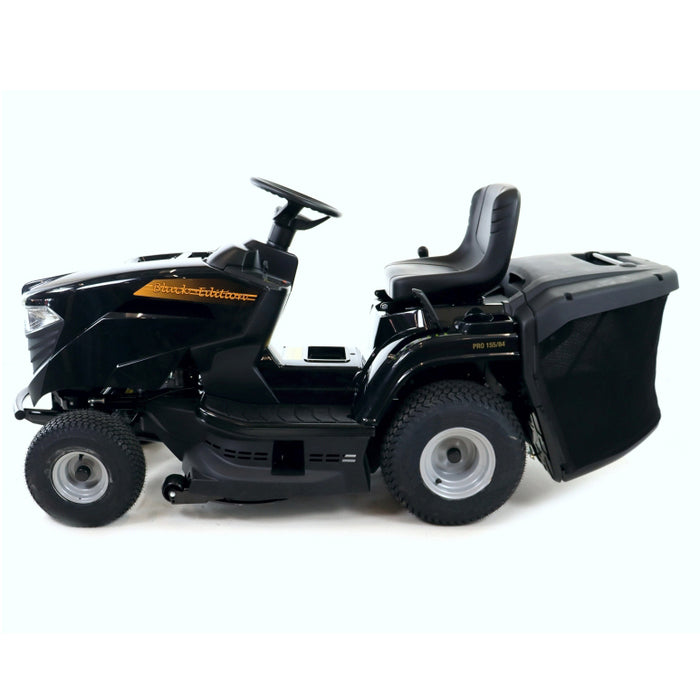 BLACK EDITION® PRO 155/84 Rasentraktor: STIGA Motor, 84cm Schnitt, 200L Fangkorb, Schaltgetriebe