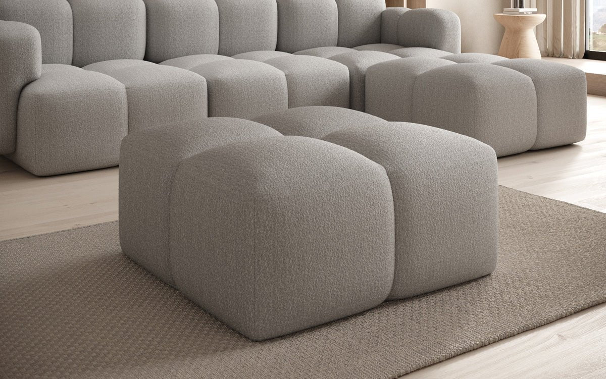 Luxuriöser Bouclé Beistellhocker Celly: Modern, Gemütlich, Vielseitig für Ihr Zuhause