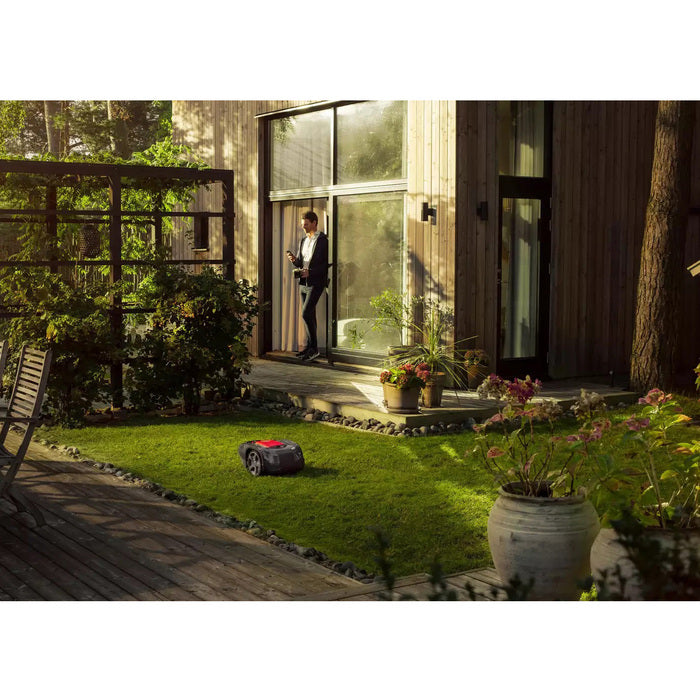 CRAMER RM 800 Roboter Rasenmäher: Smart, Leise, 800m², Bluetooth, IPX5