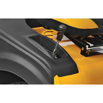 Lade das Bild in den Galerie-Viewer, Cub Cadet XT1 OR106 Hydrostat Rasentraktor – Kraftvoll, Effizient, Komfortabel für große Gärten
