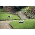 Lade das Bild in den Galerie-Viewer, Husqvarna Automower 435X AWD Mähroboter: 3500m² Flächen, 70% Steigung, Smart
