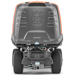 Lade das Bild in den Galerie-Viewer, HUSQVARNA RC 320Ts AWD Frontmäher: Kraftvoll, Allrad, 112cm Mähdeck für perfekte Rasenpflege
