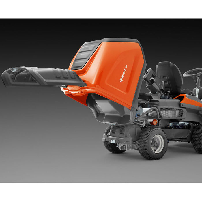 HUSQVARNA RC 320Ts AWD Frontmäher: Kraftvoll, Allrad, 112cm Mähdeck für perfekte Rasenpflege