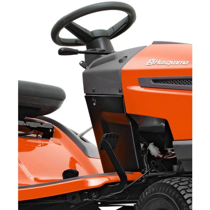 Husqvarna TC 138 Rasentraktor: Leistungsstarker 97cm Aufsitzmäher mit Hydrostatantrieb
