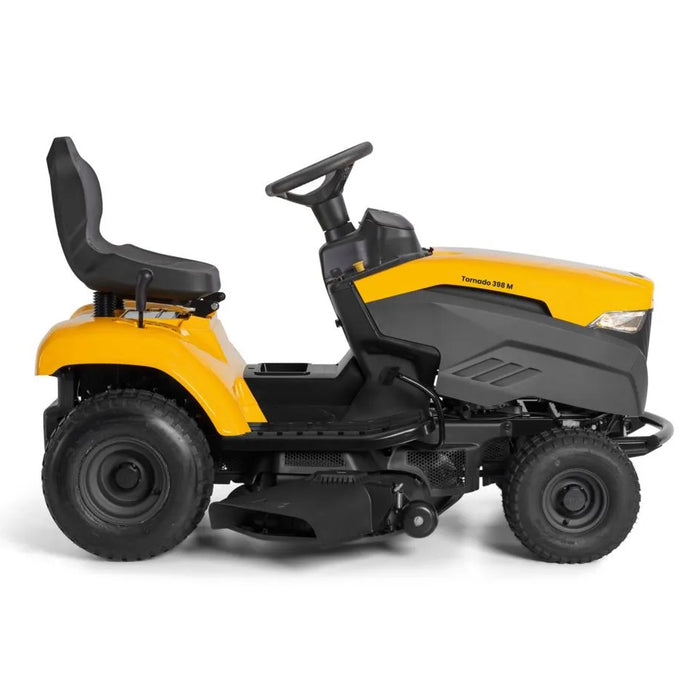 STIGA Tornado 398 M Rasentraktor: Kraftvoll, Effizient, Manuell, 98cm Schnittbreite