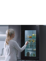 Lade das Bild in den Galerie-Viewer, LG InstaView Multi-Door Kühlschrank 637L mit Eis-, Wasser- &amp; Crushed Ice Spender
