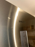 Lade das Bild in den Galerie-Viewer, Samsung RB7300 SpaceMax Kühl-Gefrierkombination 387L – Effizient, Frisch, Smart
