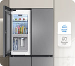 Lade das Bild in den Galerie-Viewer, Samsung RF9000 French Door Kühlschrank: See-Thru, AI Energy, Dual Ice, Triple Cooling
