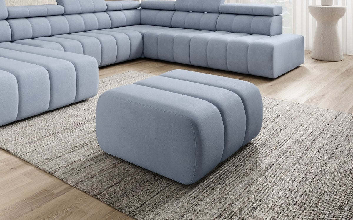 Luxuriöser Aurora Samt Beistellhocker Designer Ottomane für Eleganz und Komfort