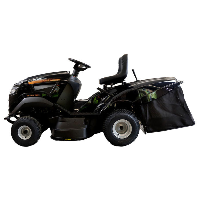 BLACK EDITION® PRO 200/92 Twin H Rasentraktor, STIGA Motor, 92cm Schnitt