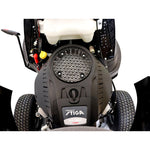 Lade das Bild in den Galerie-Viewer, BLACK EDITION® PRO 200/92 Twin H Rasentraktor, STIGA Motor, 92cm Schnitt

