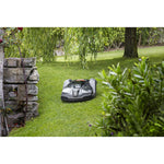Lade das Bild in den Galerie-Viewer, HUSQVARNA 450X Automower®: Smarter GPS-Mähroboter für große Rasenflächen, 5000m²
