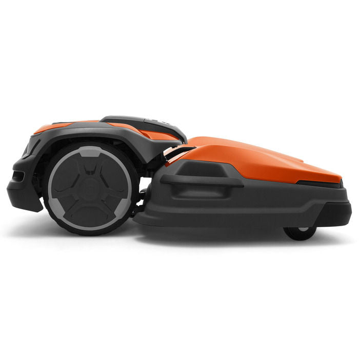 Husqvarna CEORA™ 544 EPOS Großflächen-Mähroboter: Autonom, Präzise, Effizient für 40.000m²