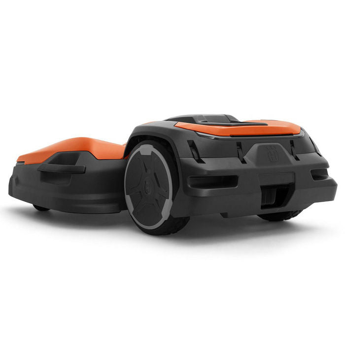 Husqvarna CEORA™ 544 EPOS Großflächen-Mähroboter: Autonom, Präzise, Effizient für 40.000m²
