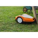Lade das Bild in den Galerie-Viewer, STIHL iMow RMI 422 Automatischer Mähroboter für 800m² Rasenfläche mit Mulchfunktion
