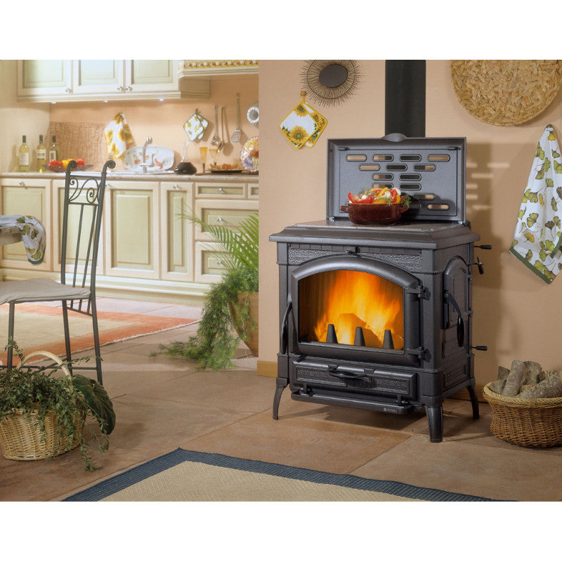 Robuster La Nordica Isotta con cerchi Evo Holzofen mit Kochplatte – 11,9 kW Leistung