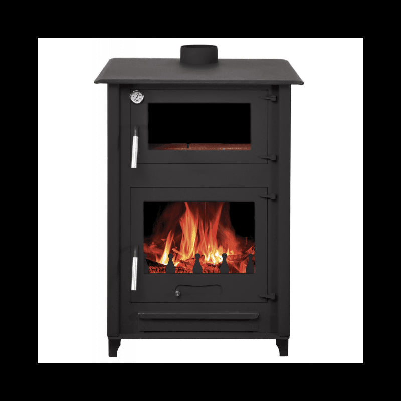 Leistungsstarker 13 kW Holzofen Paula Stove Italia mit integriertem Backofen