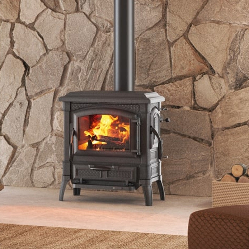 Isetta Evo 4.0 Holzofen: Leistungsstarker 7,3 kW Gusseisen Kaminofen, Ecodesign zertifiziert