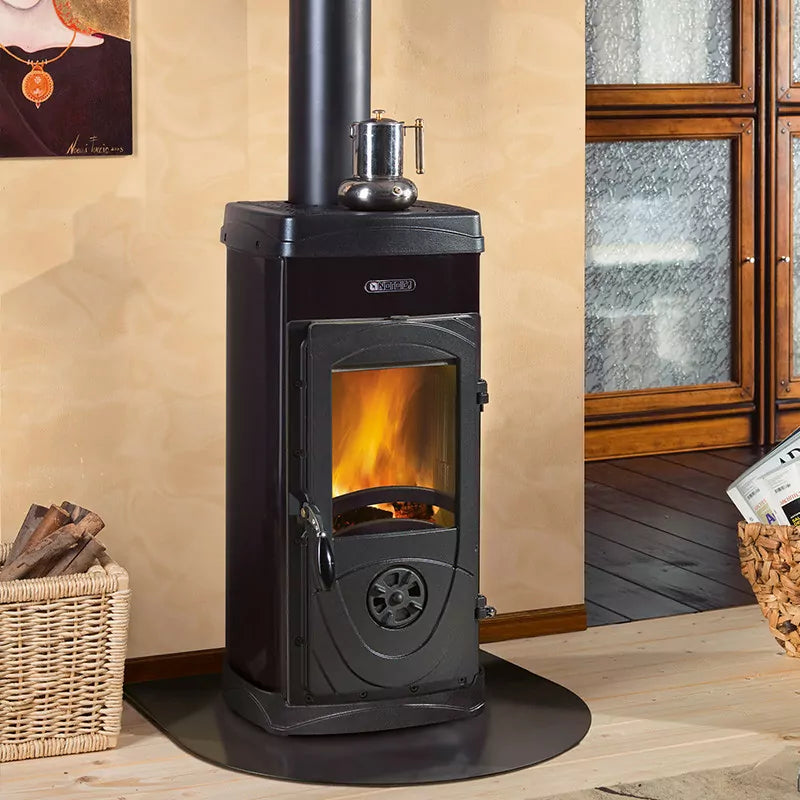 La Nordica Super Junior: Effizienter 5 kW Gusseisen-Holzofen für gemütliche Wärme